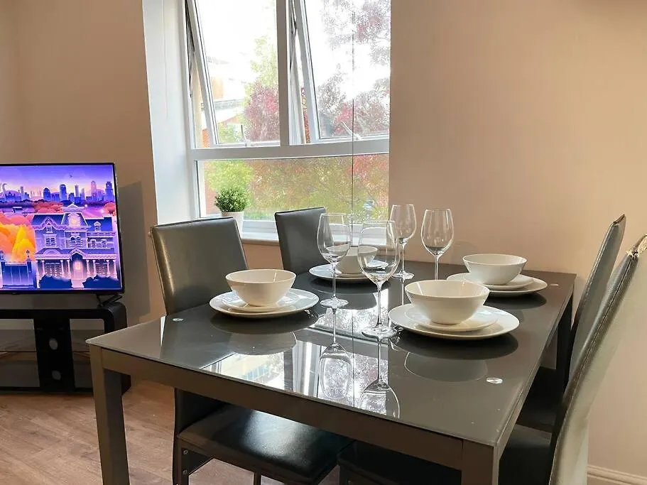 Lovely 2-Bed Flat Along The River Thames Λονδίνο 0*,  Ηνωμένο Βασίλειο